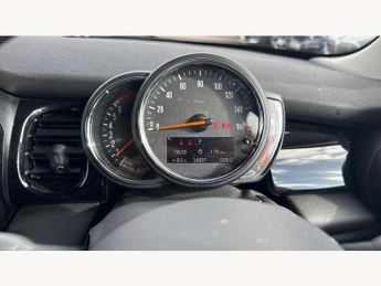 MINI Hatchback 1.5 Cooper Classic 3dr Auto