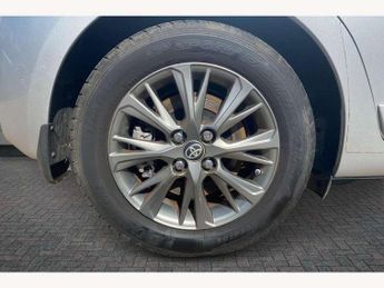 Toyota Yaris 1.5 Hybrid Excel 5dr CVT