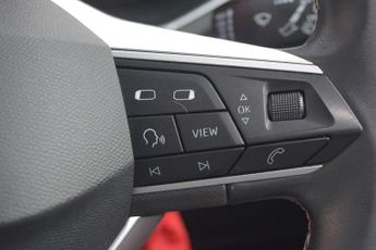 SEAT Arona 1.0 TSI 110 XPERIENCE Lux 5dr DSG