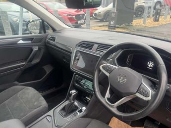 Volkswagen Tiguan 1.4 TSI eHybrid Elegance 5dr DSG