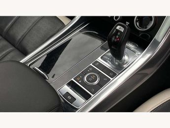 Land Rover Range Rover Sport 3.0 D300 Autobiography Dynamic 5dr Auto