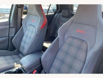 Volkswagen Golf GTI 2.0 TSI GTI 5dr DSG