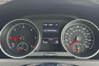 Volkswagen Golf 2.0 TDI R-Line 5dr DSG