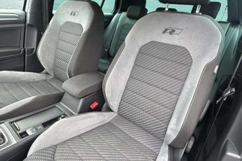 Volkswagen Golf 2.0 TDI R-Line 5dr DSG