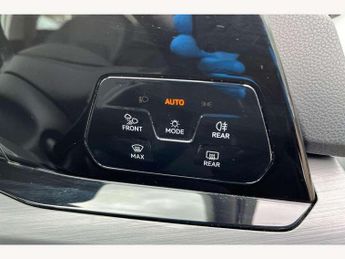 Volkswagen Golf 2.0 TDI 150 Style 5dr DSG