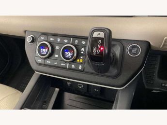 Land Rover Defender 2.0 D240 First Edition 110 5dr Auto [7 Seat]