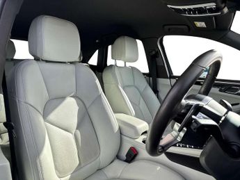Porsche Macan S 5dr PDK