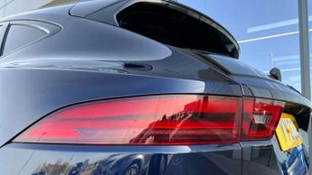 Jaguar E-Pace 2.0 D200 R-Dynamic Black 5dr Auto