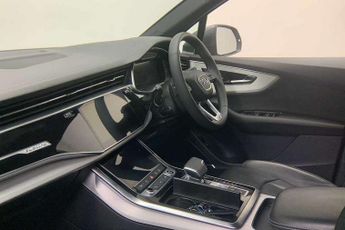 Audi Q7 50 TDI Quattro S Line 5dr Tiptronic