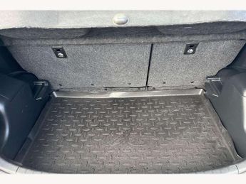 Toyota Yaris 1.5 Hybrid Icon 5dr CVT