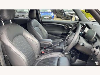 MINI Hatchback 1.5 Cooper Exclusive 3dr Auto