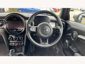 MINI Hatchback 1.5 Cooper Exclusive 3dr Auto