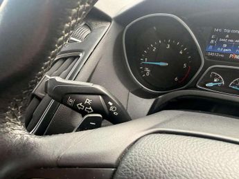 Ford Focus 2.0 TDCi Titanium 5dr Powershift