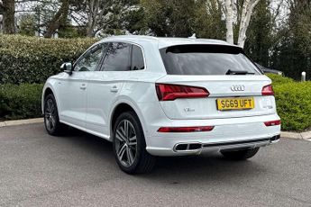 Audi Q5 55 TFSI e Quattro S Line Competition 5dr S Tronic