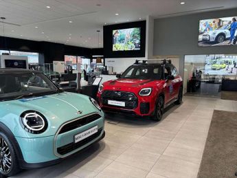 MINI Hatch 1.5 Cooper Classic 5dr Auto