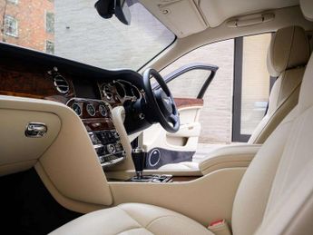 Bentley Flying Spur 6.0 W12 4dr Auto