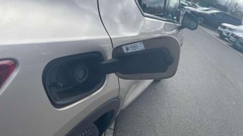 Volvo XC40 2.0 B3P Plus Dark 5dr Auto