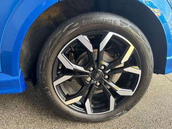 Ford Puma 1.0 EcoBoost Hybrid mHEV ST-Line X 5dr DCT