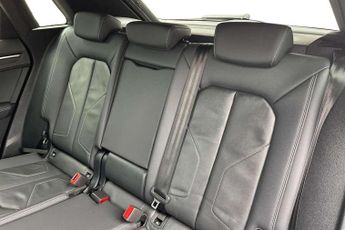 Audi Q3 35 TFSI Black Edition 5dr S Tronic