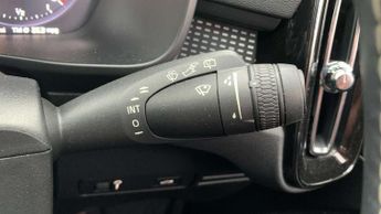 Volvo XC40 1.5 T3 [163] R DESIGN Pro 5dr Geartronic