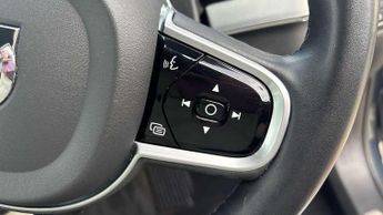 Volvo XC90 2.0 B5D [235] R DESIGN 5dr AWD Geartronic