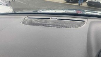 Volvo XC40 Recharge 1.5 T5 Recharge PHEV Ultimate Dark 5dr Auto