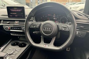 Audi A4 Avant 35 TDI Black Edition 5dr S Tronic