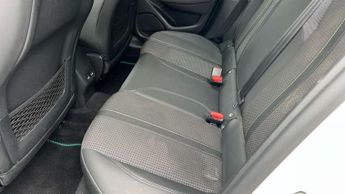 Peugeot 208 1.2 PureTech 100 GT Line 5dr EAT8