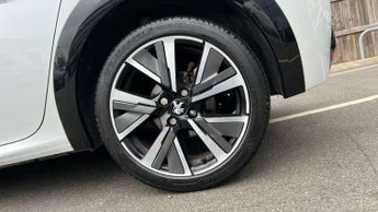 Peugeot 208 1.2 PureTech 100 GT Line 5dr EAT8