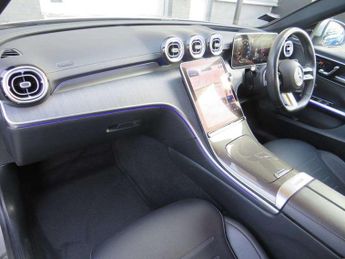 Mercedes-Benz C-Class C220d AMG Line Premium Plus 4dr 9G-Tronic