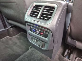 Volkswagen Tiguan 1.5 TSI 150 R-Line Edition 5dr DSG