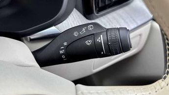 Volvo XC60 2.0 B5P Plus Dark 5dr AWD Geartronic