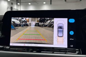 Volkswagen Golf 1.5 eTSI 150 Life 5dr DSG