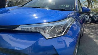 Toyota C-HR 1.8 Hybrid Icon 5dr CVT