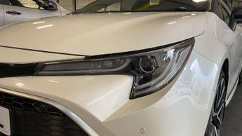 Toyota Corolla 1.8 VVT-i Hybrid Excel 5dr CVT