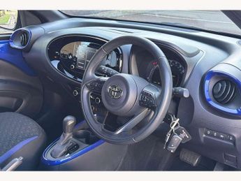 Toyota Aygo X 1.0 VVT-i Edge 5dr Auto
