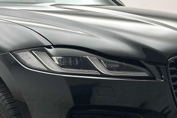 Jaguar F-Pace 2.0 D200 R-Dynamic Black 5dr Auto AWD