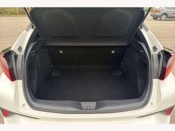 Toyota C-HR 1.8 Hybrid Design 5dr CVT