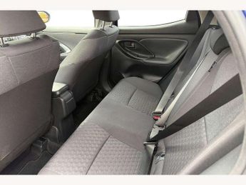 Toyota Yaris 1.5 Hybrid Design 5dr CVT