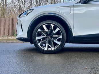 Cupra Formentor 1.5 eHybrid 204 V2 5dr DSG