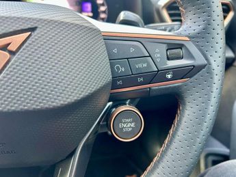 Cupra Formentor 1.5 eHybrid 204 V2 5dr DSG