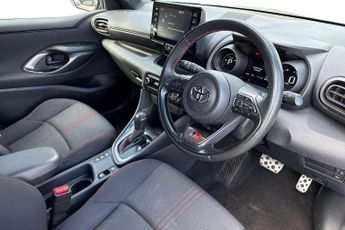 Toyota Yaris 1.5 Hybrid GR Sport 5dr CVT