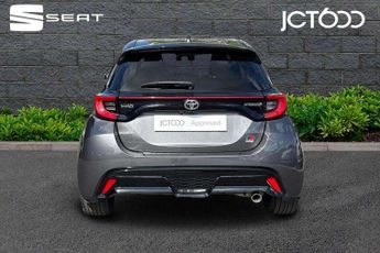 Toyota Yaris 1.5 Hybrid GR Sport 5dr CVT