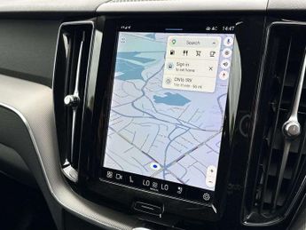 Volvo XC60 2.0 B4P Plus Dark 5dr Geartronic