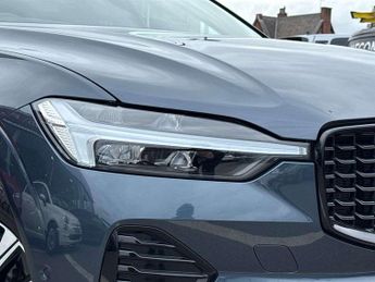 Volvo XC60 2.0 B4P Plus Dark 5dr Geartronic