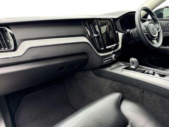 Volvo XC60 2.0 B4P Plus Dark 5dr Geartronic