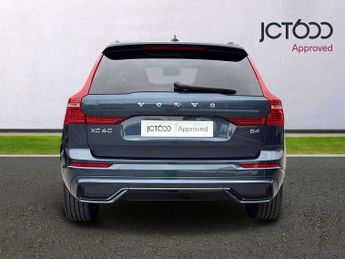 Volvo XC60 2.0 B4P Plus Dark 5dr Geartronic