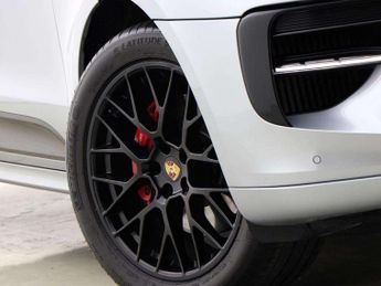 Porsche Macan GTS 5dr PDK