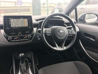 Toyota Corolla 1.8 VVT-i Hybrid Design 5dr CVT