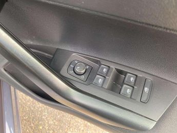 Volkswagen Polo 1.0 TSI Life 5dr DSG